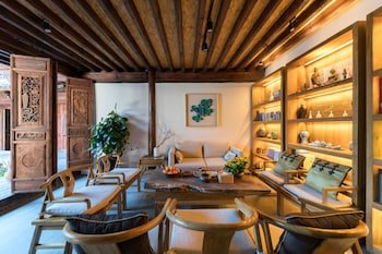 Dali Old Courtyard-Style Boutique Hotel