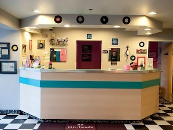 Happy Days Hotel