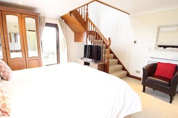 Chale Bay Farm