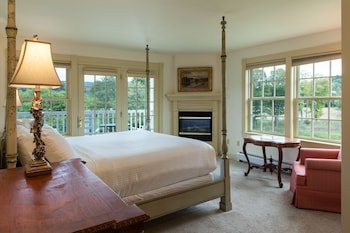 Shire Riverview Motel