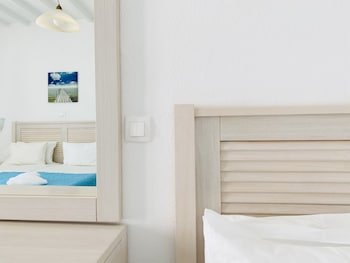 Cyclades Studios