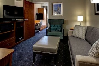 Embassy Suites by Hilton Williamsburg