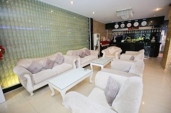 Lavender Hotel
