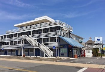 Sea Breeze Inn