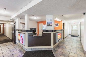 Motel 6 Lawrence