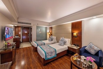 Lords Plaza Jaipur