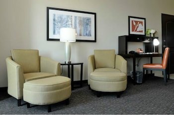 Staybridge Suites St. Petersburg Downtown