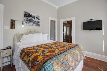 Inn on the Riverwalk
