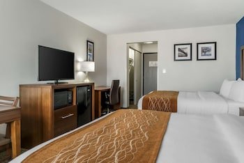 Comfort Inn East