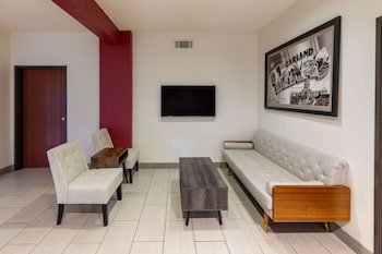 Super 8 by Wyndham Garland/Rowlett/East Dallas area