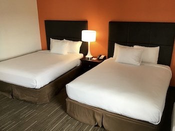 Howard Johnson by Wyndham Spokane