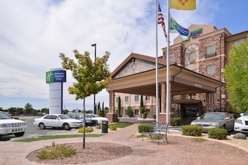 Holiday Inn Express & Suites Las Cruces