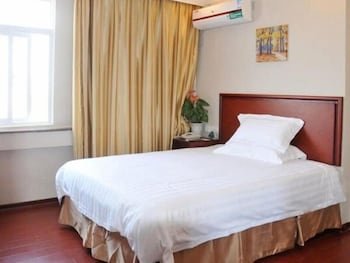 Green Tree Inn Xiamen University Business Hotel
