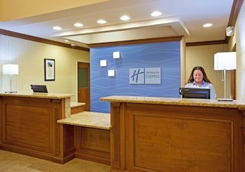 Holiday Inn Express Hotel & Suites Howell