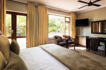 Wilderness Manor Guest House