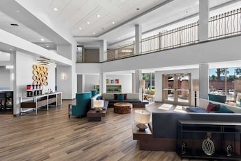 Hampton Inn - Suites Phoenix-Gilbert