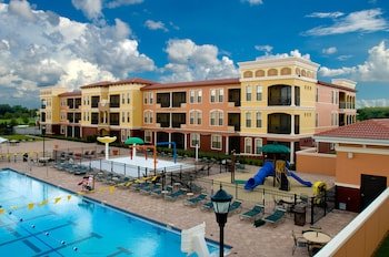 Emerald Greens Golf Resort & Country Club