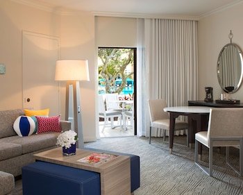 Hilton Orlando Buena Vista Palace Disney Springs Area
