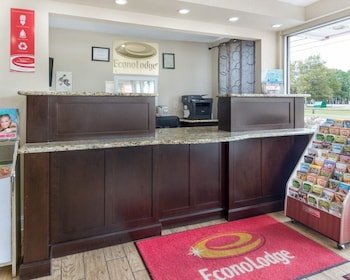 Econo Lodge Town Center