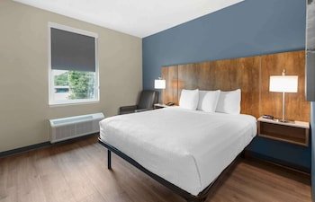 Extended Stay America Suites Huntsville Madison