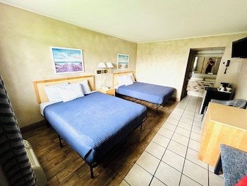 Silver Sands Resort