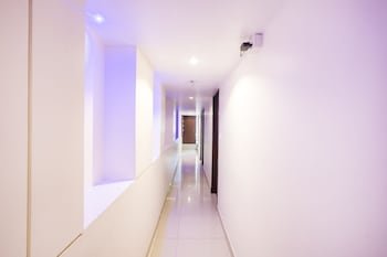 Castle Inn by FabHotels