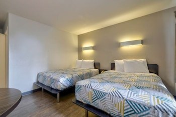 Motel 6 Oshkosh