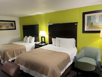 Driftwood Motel