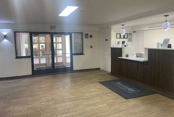 Travelodge by Wyndham Tuscaloosa