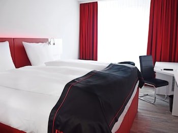 DORMERO Hotel Darmstadt