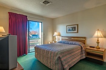 Crown Resorts at Lake Tansi
