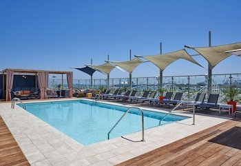Hyatt Centric The Pike Long Beach