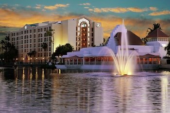 Hilton Suites Boca Raton