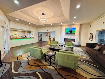 GrandStay Hotel & Suites Waseca