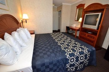 Days Inn by Wyndham Los Angeles LAX/VeniceBch/Marina DelRay