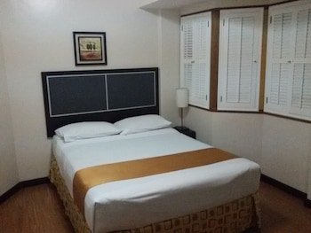 Ralph Anthony Suites