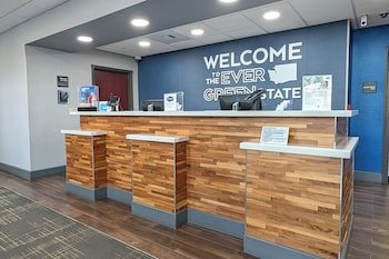 Hampton Inn & Suites Tacoma-Mall