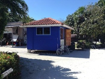 Anchorage Beach Resort