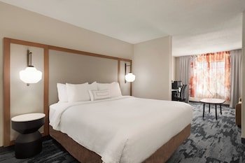 Fairfield Inn and Suites by Marriott Wheeling St Clairsville