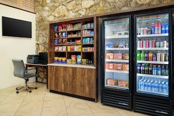 Best Western Naples Inn & Suites