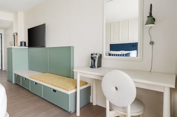 Holiday Inn Resort Wilmington E-Wrightsville Beach