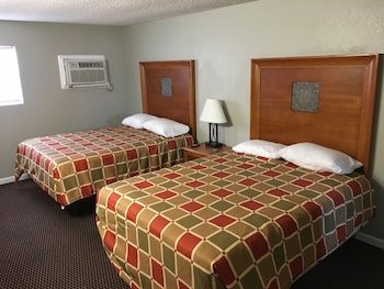 Red Carpet Motel