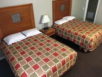 Red Carpet Motel
