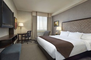 Acclaim Hotel by Clique
