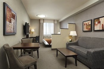 Acclaim Hotel by Clique