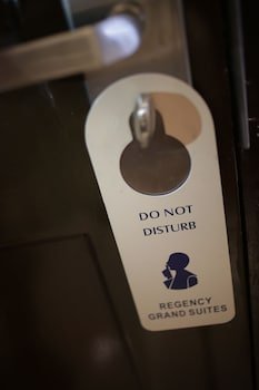 Regency Grand Suites