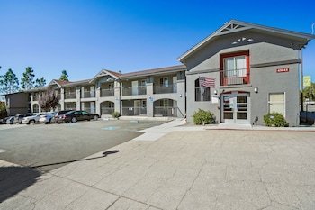 Mission Peak Lodge