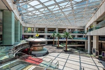 Regal Airport Hotel Hong Kong