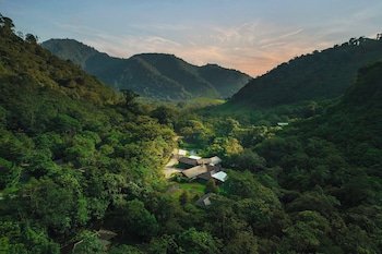 El Silencio Lodge & Spa