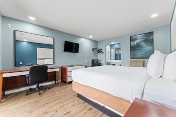 Executive Inn and Suites
